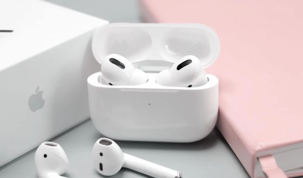 Apple airpods discount right side quiet